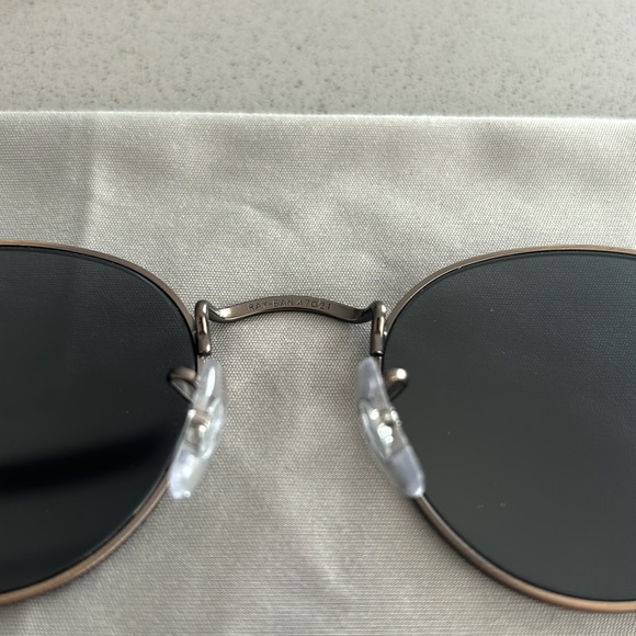 Ray-Ban Round Metal Antiqued Sunglasses in Copper (RB3447) - Picture 3 of 8